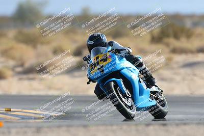 media/Nov-16-2024-CVMA (Sat) [[0e4bb1f32f]]/Race 9-Amateur Supersport Middleweight/